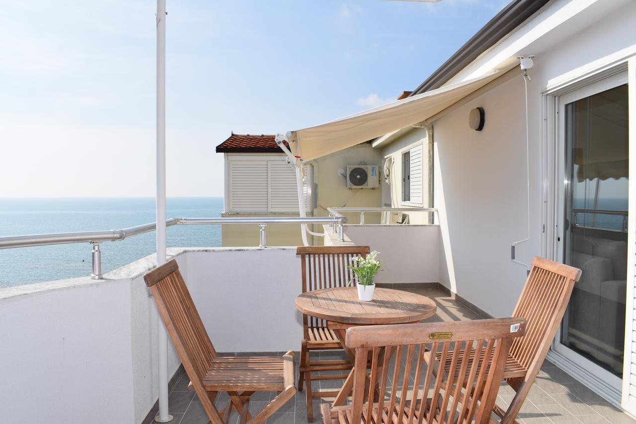 Uani Apartment Durres Luaran gambar
